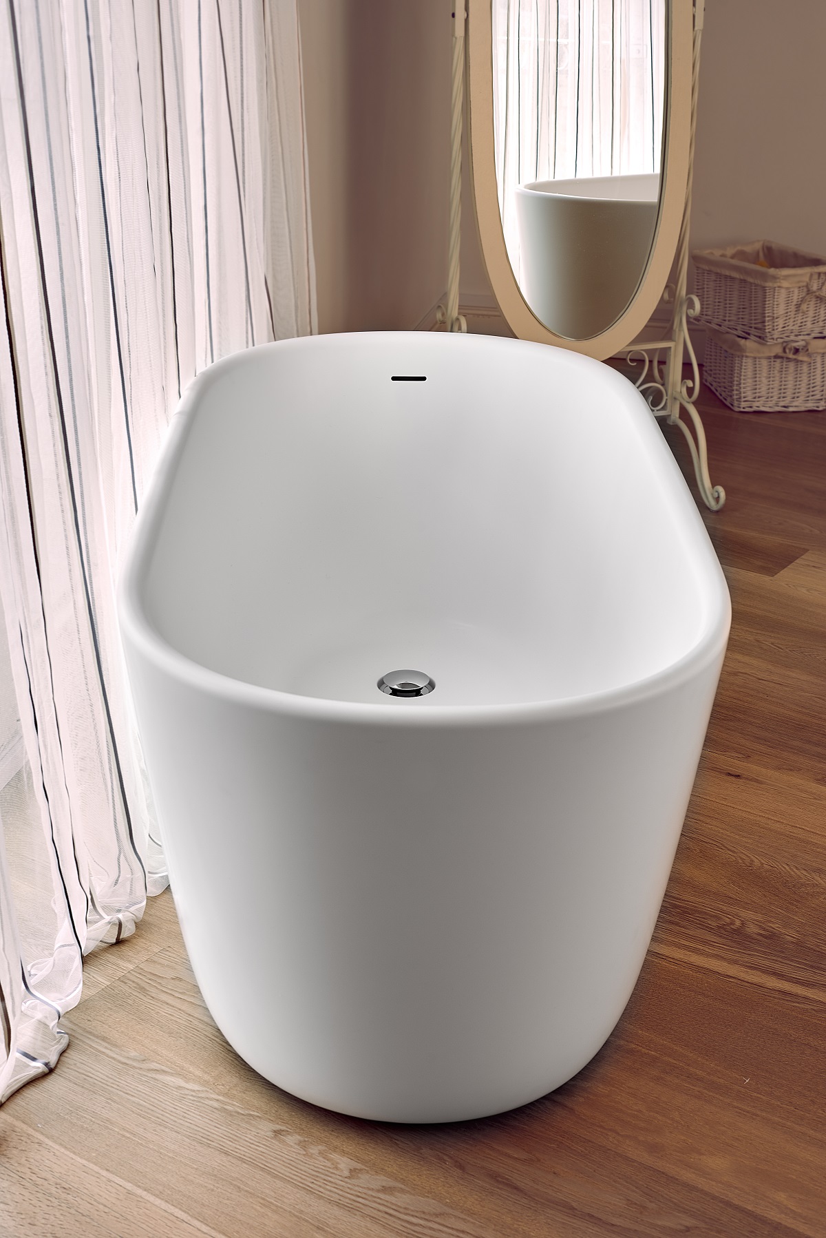 Aquatica LullabyMiniWht™ Freestanding Solid Surface Bathtub