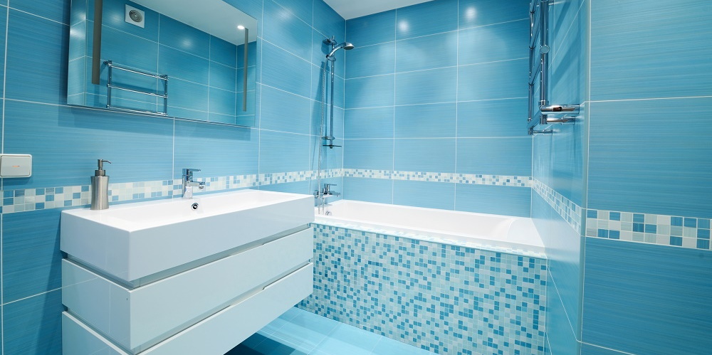 5 ways to bring color into your bathroom 14780822 web 500