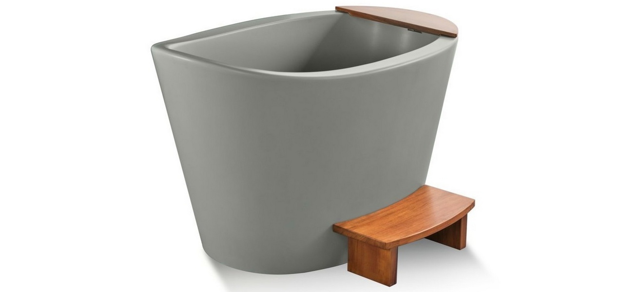 Aquatica True Ofuro Concrete Freestanding Stone Japanese Soaking Bathtub 03 (web)2.13