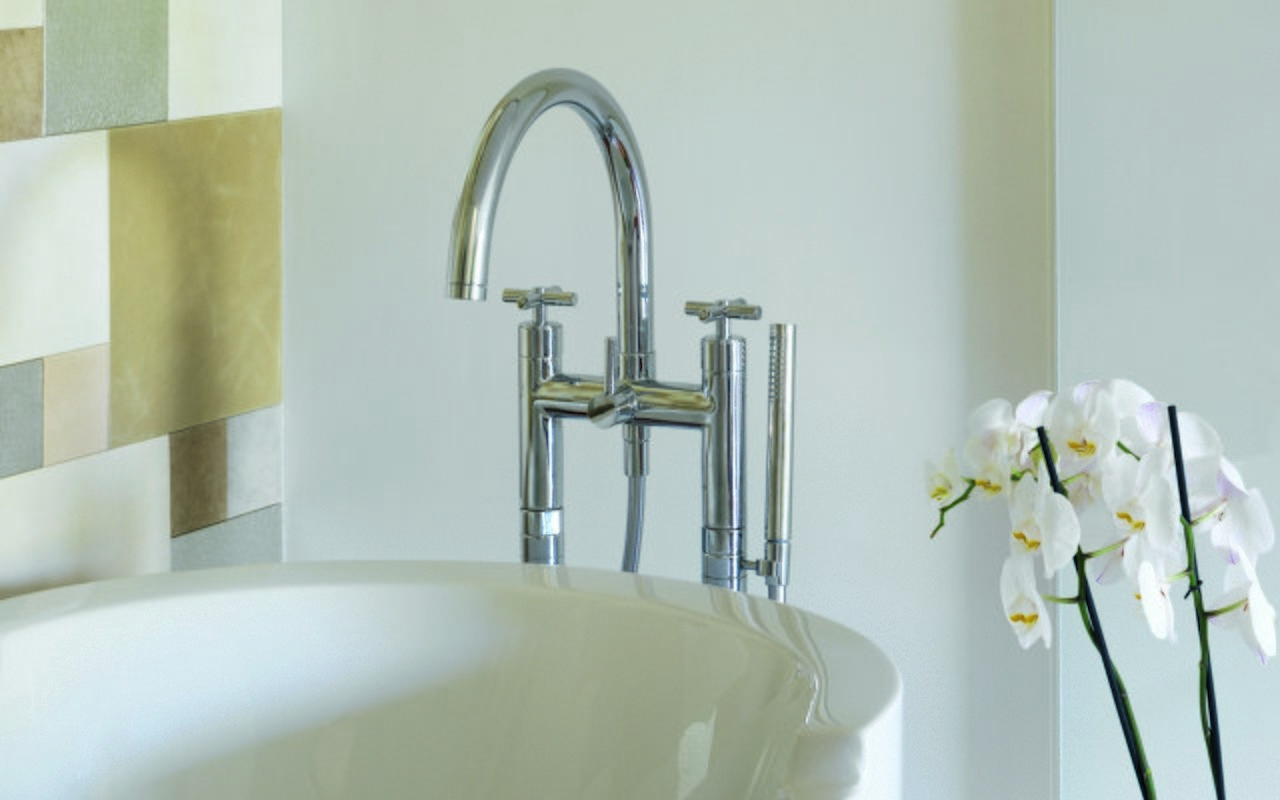 Celine Floor Mounted Bath Filler 01 (web)