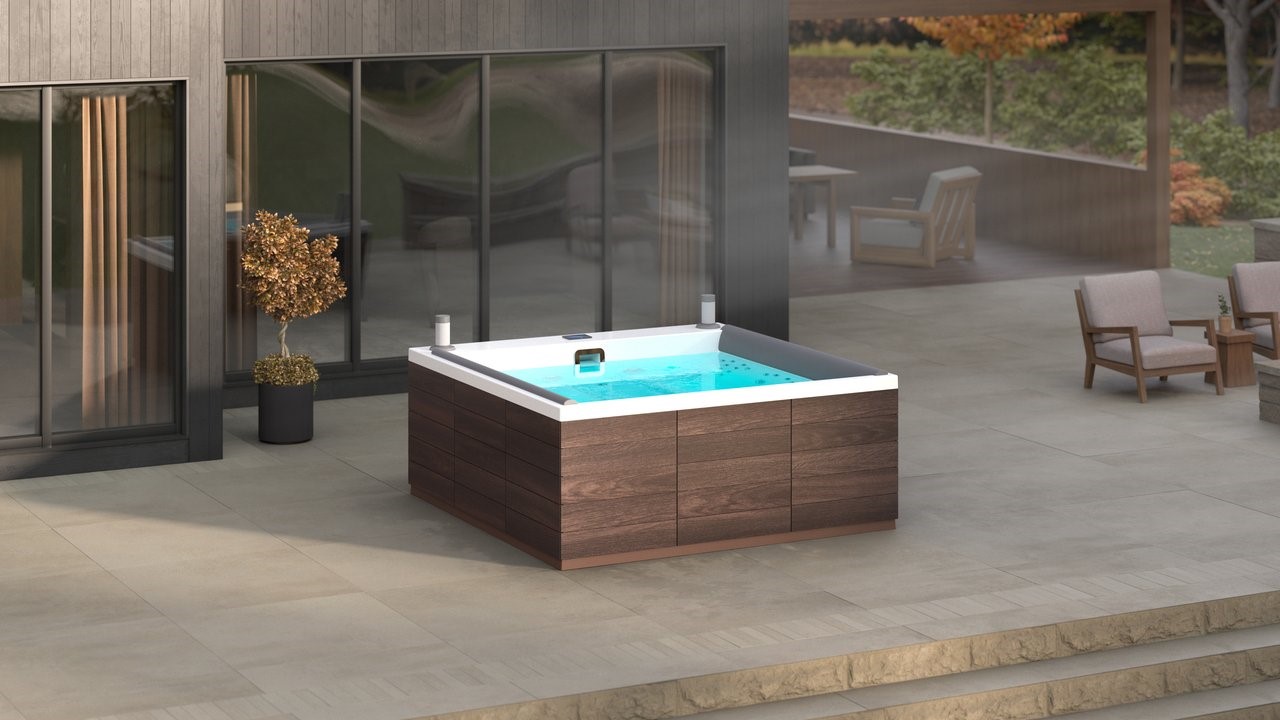aquatica downtown 2 spa with thermory wooden siding (6 01) (web)
