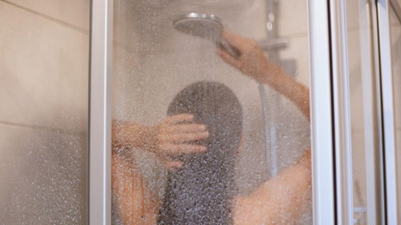 Do Sliding Shower Doors Leak? Causes, Fixes, and How to Prevent Them