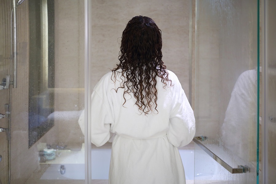 give your bathroom that relaxed resort feel 0909
