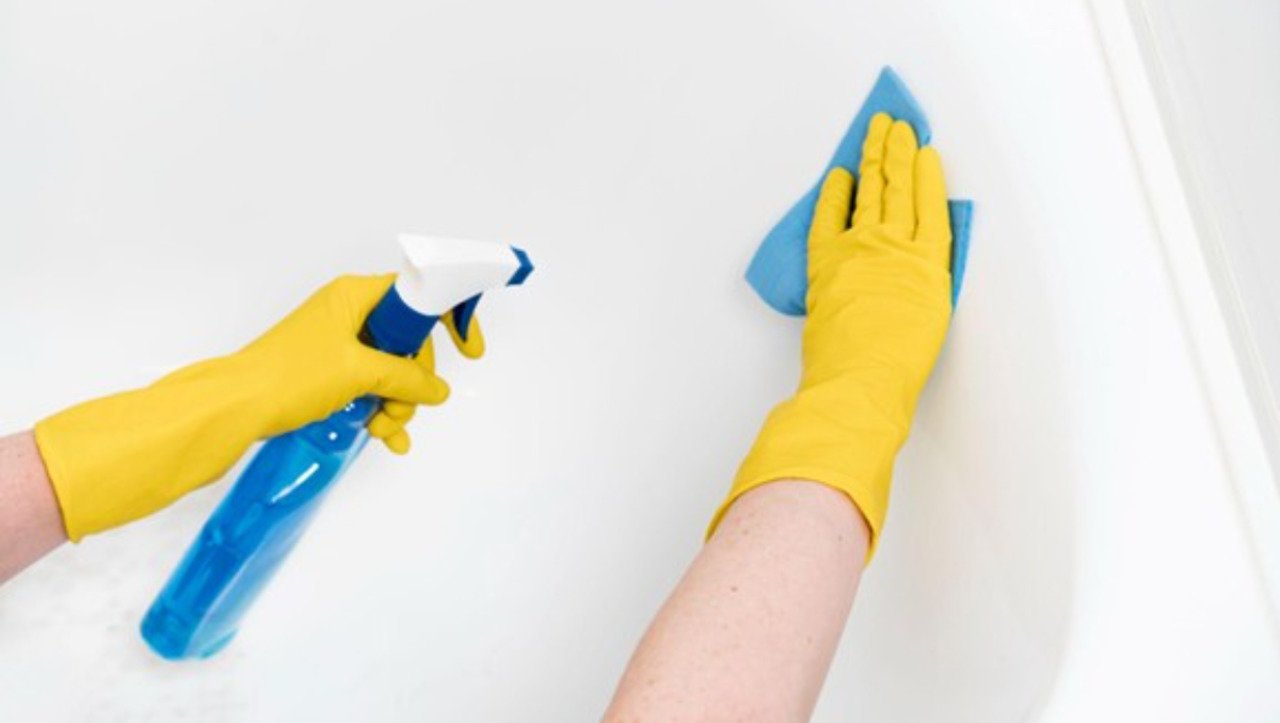 Best Cleaners for Jetted Tubs