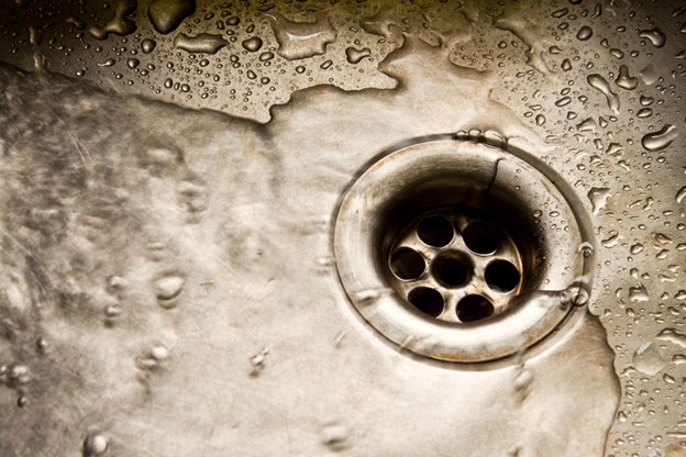how to remove a bathtub drain Picture3